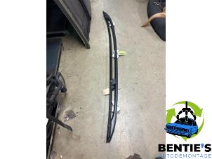 Used Roof rack kit BMW 3 serie Touring (E91) 320i 16V Price € 125,00 Margin scheme offered by Bentie's autodemontage