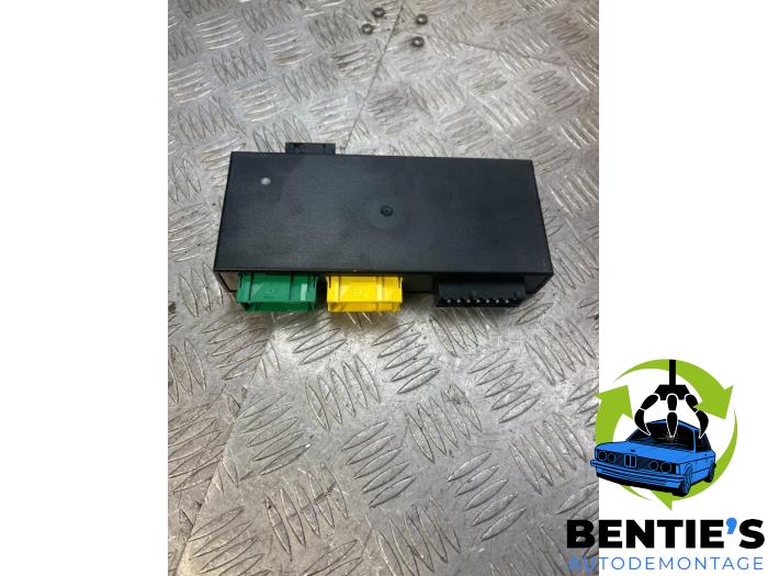 Used Body control computer BMW 3 serie Compact (E36/5) 316i Price € 25,00 Margin scheme offered by Bentie's autodemontage