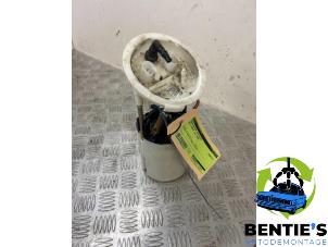Used Electric fuel pump BMW 3 serie (E90) 330i 24V Price € 45,00 Margin scheme offered by Bentie's autodemontage