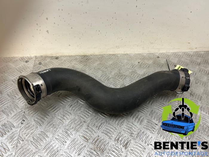 Usagé Tuyau intercooler BMW 1 serie (F20) 116i 1.5 12V Prix € 30,00 Règlement à la marge proposé par Bentie's autodemontage