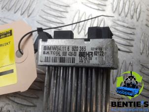 Used Heater resistor BMW 3 serie (E46/4) 318i 16V Price € 20,00 Margin scheme offered by Bentie's autodemontage