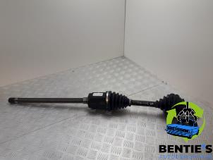 Used Front drive shaft, right BMW X5 (E53) 3.0 24V Price € 50,00 Margin scheme offered by Bentie's autodemontage