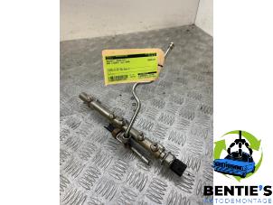 Used Fuel injector nozzle BMW 1 serie (E88) 120i 16V Price € 100,00 Margin scheme offered by Bentie's autodemontage
