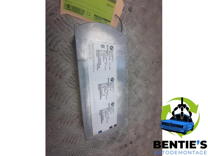 Używane Modul Bluetooth BMW 3 serie (E93) 325i 24V Cena € 75,00 Procedura marży oferowane przez Bentie's autodemontage