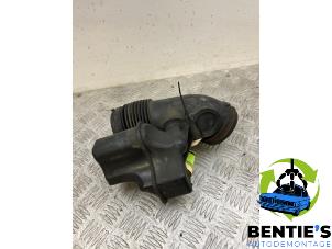Used Set of hinges BMW 3 serie (E93) 325i 24V Price € 50,00 Margin scheme offered by Bentie's autodemontage