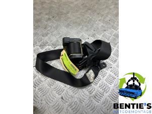 Used Front seatbelt, right BMW X5 (E53) 3.0d 24V Price € 30,00 Margin scheme offered by Bentie's autodemontage