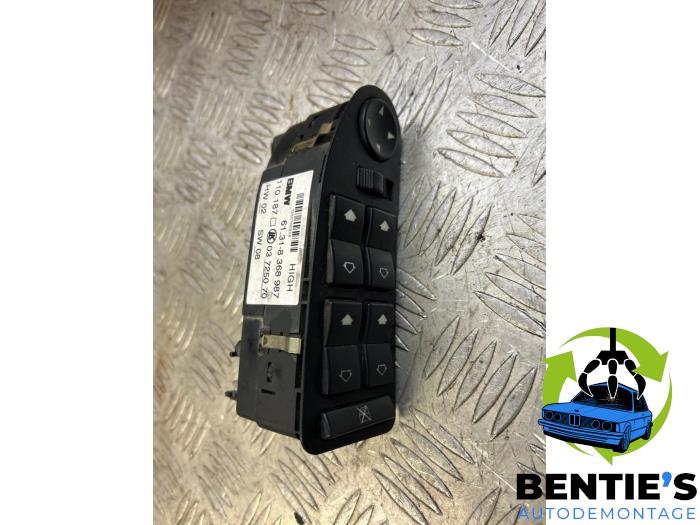 Usados Interruptor combinado de ventanillas BMW 5 serie Touring (E39) 528i 24V Precio € 35,00 Norma de margen ofrecido por Bentie's autodemontage