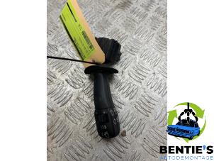 Used Wiper switch BMW 5 serie Touring (E39) 520i 24V Price € 15,00 Margin scheme offered by Bentie's autodemontage