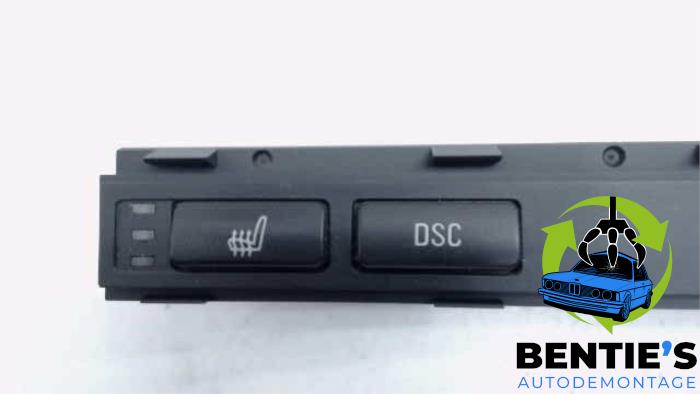 Switch (miscellaneous) from a BMW 3 serie Touring (E46/3) 318i 16V 2004