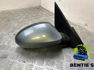 Used Wing mirror, right BMW 1 serie (E87/87N) 118i 16V Price € 50,00 Margin scheme offered by Bentie's autodemontage