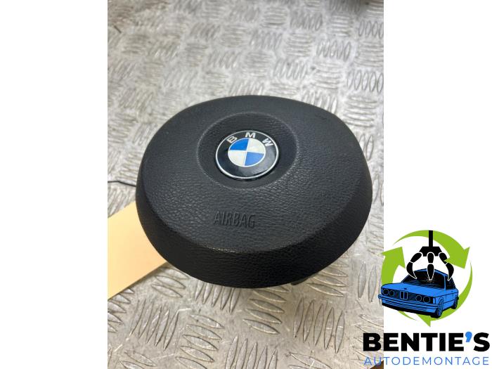 Left airbag (steering wheel) from a BMW X3 (E83) 3.0d 24V 2007