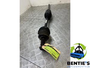 Used Front drive shaft, right BMW X3 (E83) 3.0d 24V Price € 35,00 Margin scheme offered by Bentie's autodemontage