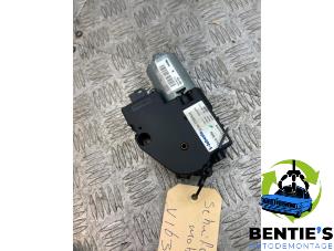 Used Sunroof motor BMW 1 serie (E87/87N) 116i 1.6 16V Price € 50,00 Margin scheme offered by Bentie's autodemontage