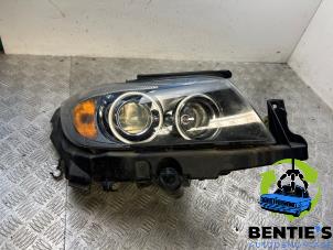Used Headlight, right BMW 3 serie Touring (E91) 325i xDrive 24V Price € 300,00 Margin scheme offered by Bentie's autodemontage