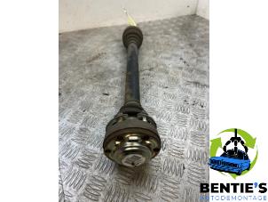 Used Drive shaft, rear left BMW 3 serie Touring (E91) 325i xDrive 24V Price € 75,00 Margin scheme offered by Bentie's autodemontage