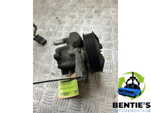 Used Power steering pump BMW 3 serie (E90) 325i 24V Price € 75,00 Margin scheme offered by Bentie's autodemontage