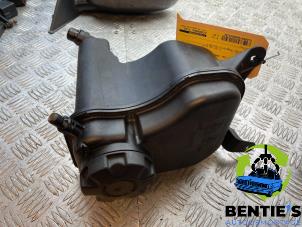 Used Expansion vessel BMW 1 serie (E87/87N) 116i 1.6 16V Price € 15,00 Margin scheme offered by Bentie's autodemontage