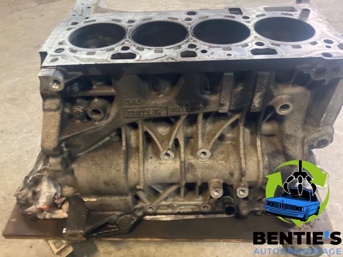 Engine crankcase from a BMW 1 serie (E88) 118d 16V 2009