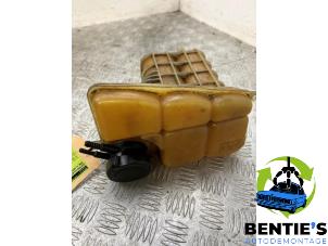 Used Expansion vessel BMW 5 serie Touring (E39) 540i 32V Price € 50,00 Margin scheme offered by Bentie's autodemontage