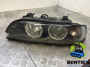 Used Headlight, left BMW 5 serie Touring (E39) 540i 32V Price € 150,00 Margin scheme offered by Bentie's autodemontage