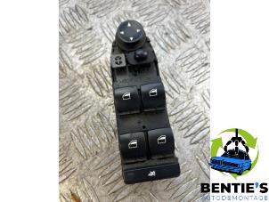 Used Multi-functional window switch BMW 5 serie (E60) 520d 16V Price € 25,00 Margin scheme offered by Bentie's autodemontage