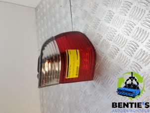 Used Taillight, right BMW 5 serie Touring (E39) 528i 24V Price € 35,00 Margin scheme offered by Bentie's autodemontage