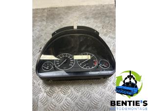 Used Odometer KM BMW 5 serie Touring (E39) 530i 24V Price € 75,00 Margin scheme offered by Bentie's autodemontage