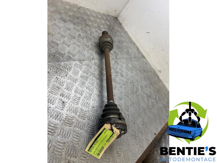 Drive shaft, rear left from a BMW 5 serie (E60) 520d 16V 2009