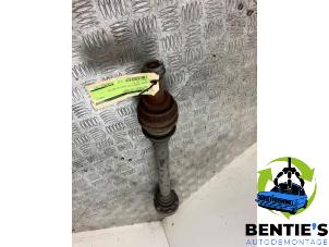 Used Drive shaft, rear left BMW 5 serie Touring (E61) 525d 24V Price € 75,00 Margin scheme offered by Bentie's autodemontage