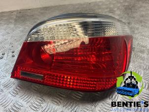 Gebrauchte Rücklicht rechts BMW 5 serie (E60) 530i 24V Preis € 30,00 Margenregelung angeboten von Bentie's autodemontage