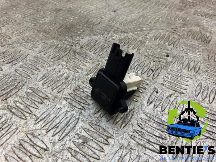 Gebrauchte Luftmassenmesser BMW 3 serie (E90) 325i 24V Preis € 25,00 Margenregelung angeboten von Bentie's autodemontage