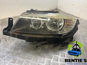 Używane Reflektor lewy BMW 3 serie Touring (E91) 316i 16V Cena € 175,00 Procedura marży oferowane przez Bentie's autodemontage