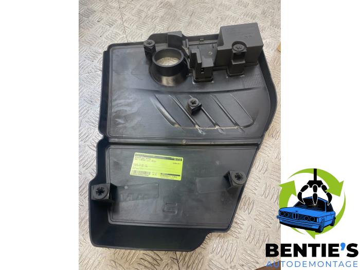 Abdeckblech Motor van een BMW 1 serie (F20) 116i 1.6 16V 2012