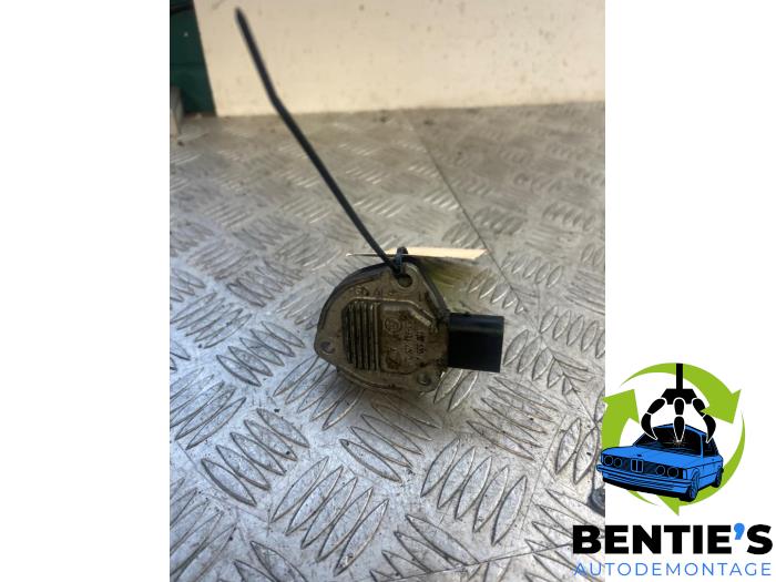 Begagnade Oljenivåsensor BMW X1 (E84) sDrive 18d 2.0 16V Pris € 25,00 Marginaltabell erbjuds av Bentie's autodemontage