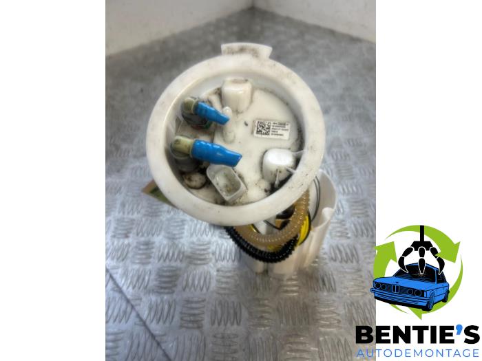 Gebrauchte Benzinpumpe BMW 1 serie (F40) 116d 1.5 12V TwinPower Preis € 80,00 Margenregelung angeboten von Bentie's autodemontage