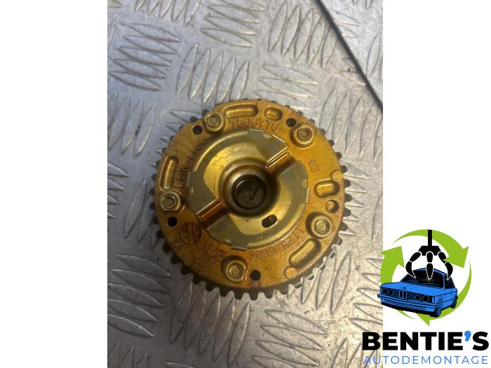Begagnade Kamaxeldrev BMW 7 serie (E65/E66/E67) 735i,Li 3.6 V8 32V Pris € 50,00 Marginaltabell erbjuds av Bentie's autodemontage