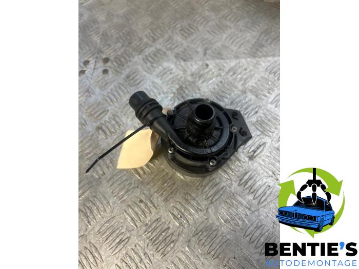Water pump BMW 3 serie 330e - 8638239 B48B20A