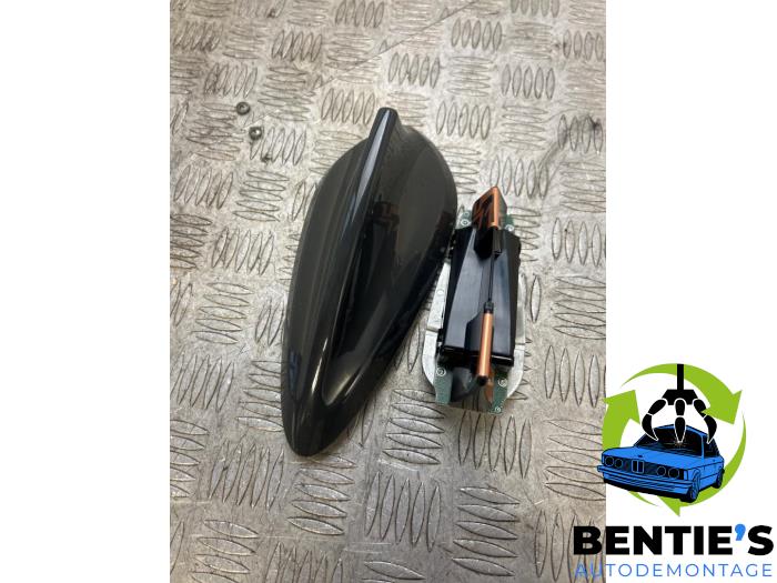 Używane Antena BMW 3 serie (G20) 330e 2.0 TwinPower Turbo 16V Cena € 60,50 Z VAT oferowane przez Bentie's autodemontage