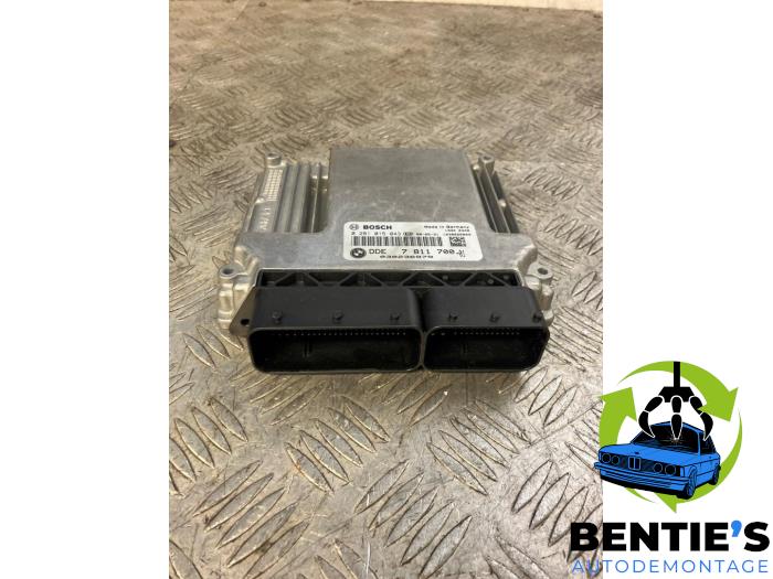 Used Engine management computer BMW 1 serie (E87/87N) 120d 16V Price € 150,00 Margin scheme offered by Bentie's autodemontage