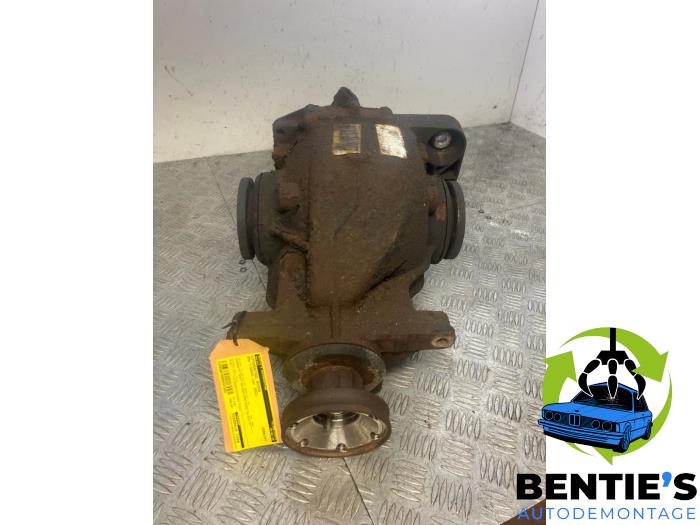 Gebrauchte Differential hinten BMW 7 serie (E65/E66/E67) 745i,Li 4.4 V8 32V Preis € 350,00 Margenregelung angeboten von Bentie's autodemontage