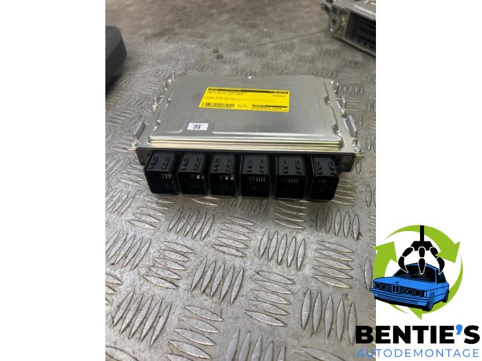 Used Engine management computer BMW 1 serie (F40) 118d 2.0 16V Price € 500,00 Margin scheme offered by Bentie's autodemontage