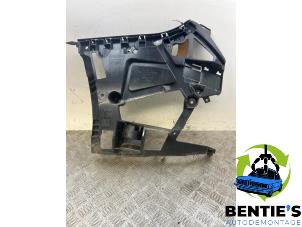 Usagé Support pare-chocs arrière gauche BMW 3 serie (G20) 316d 2.0 TwinPower Turbo 16V Hybrid Drive Prix € 40,00 Règlement à la marge proposé par Bentie's autodemontage