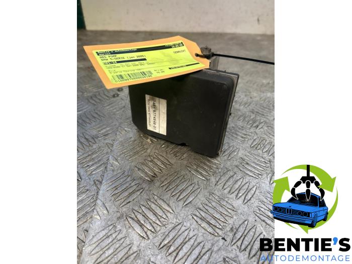 Usagé Bloc ABS BMW 5 serie Touring (E61) 530i 24V Prix € 75,00 Règlement à la marge proposé par Bentie's autodemontage