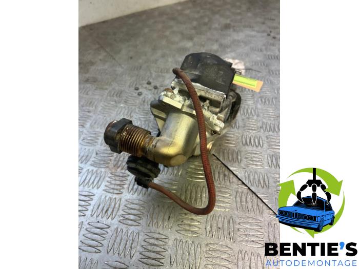 Gebrauchte AGR Ventil BMW 1 serie (F20) 116d 1.6 16V Efficient Dynamics Preis € 100,00 Margenregelung angeboten von Bentie's autodemontage