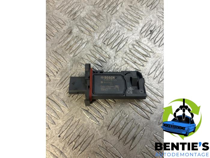 Begagnade Luftflödesmätare BMW 3 serie (F30) 330e Pris € 60,00 Marginaltabell erbjuds av Bentie's autodemontage