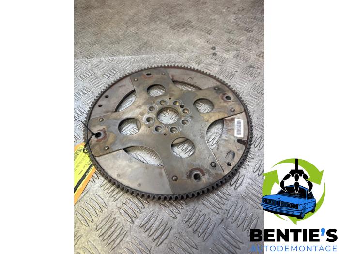 Begagnade Startkuggkrans BMW 1 serie (F40) 116d 1.5 12V TwinPower Pris € 60,00 Marginaltabell erbjuds av Bentie's autodemontage