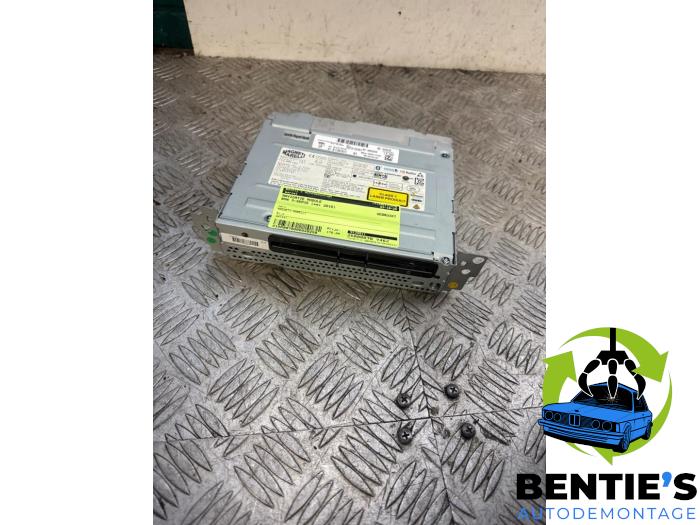 Usagé Module navigation BMW 3 serie Touring (F31) 320d 2.0 16V Prix € 175,00 Règlement à la marge proposé par Bentie's autodemontage