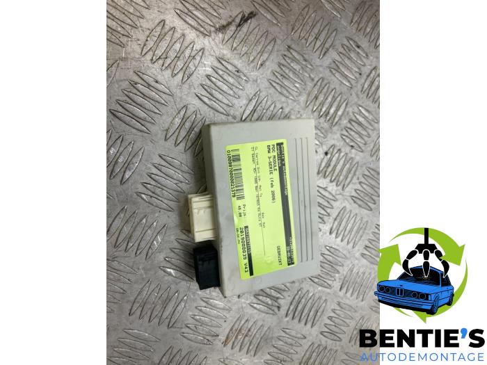 Begagnade PDC-modul BMW 3 serie (E90) 320i 16V Pris € 45,00 Marginaltabell erbjuds av Bentie's autodemontage