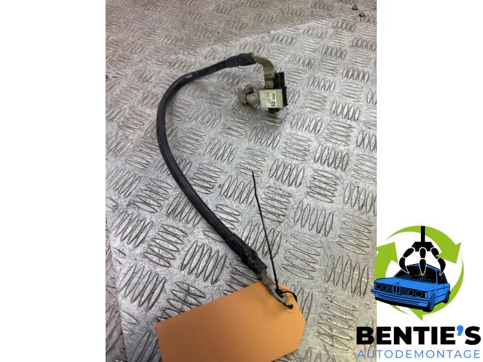 Begagnade Batterisensor BMW i3 (I01) i3s Pris € 60,00 Marginaltabell erbjuds av Bentie's autodemontage