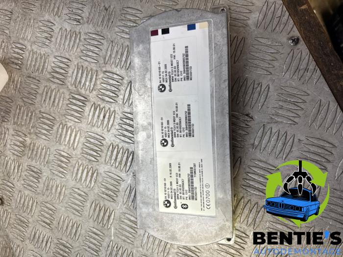 Używane Modul Bluetooth BMW 7 serie (F01/02/03/04) 750i,Li,LiS V8 32V Cena € 50,00 Procedura marży oferowane przez Bentie's autodemontage